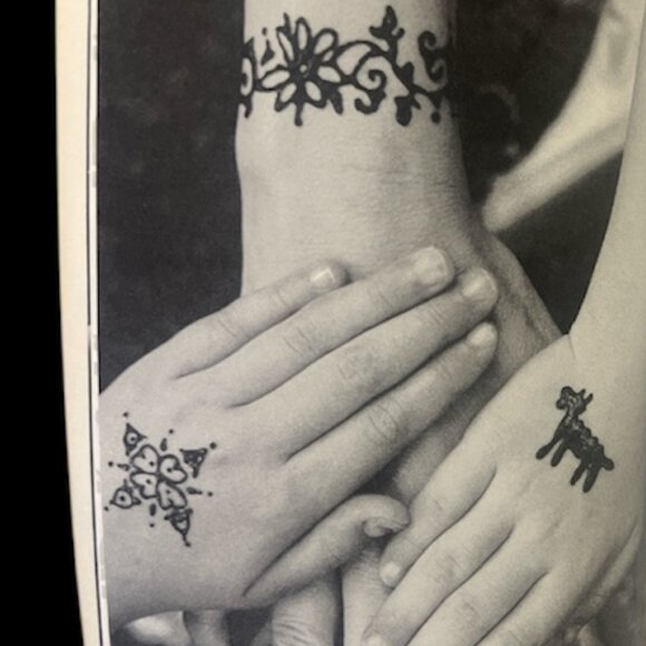 BOOK Mehndi The Art of Henna Body Painting Instructions 30 Designs Carine Fabius - Picture 4 of 7